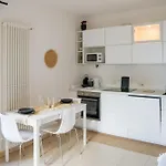 Grabbia 3b By Design